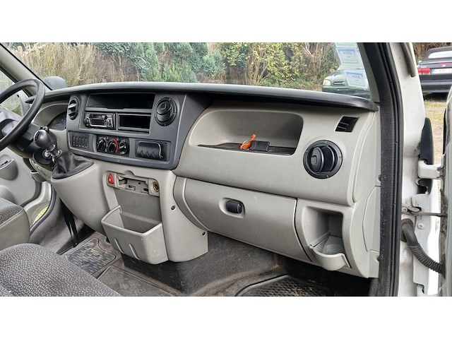 Lichte vrachtwagen opel movano meubelbak met laadklep, type u9c1k6, ch.nr. vn1u9c1k640449711, bouwjaar 30.01.2009 (sleutels en alle boorddocumenten) - afbeelding 9 van  34