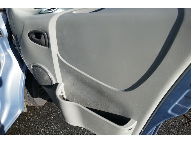 Lichte vrachtwagen opel vivaro (2009 / wolf7bhb69v612720) - afbeelding 20 van  36