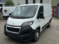 Lichte vrachtwagen, peugeot, boxer, 189968km,vf3ycbnfa12r52344, eerste inschrijving 17/02/2021, zonder boorddocumenten, koper ontvangt een attest van verlies van de boorddocumenten van de gerechtsdeurwaarder - afbeelding 1 van  15