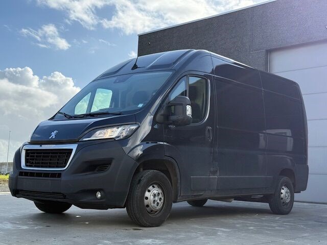 Lichte vrachtwagen peugeot boxer (2023 / vf3 ycb pfb 12 v90 559) - afbeelding 1 van  28