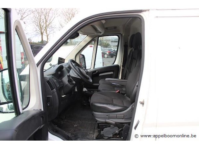 Lichte vrachtwagen peugeot, boxer, vf3ycbnfc12n29284, 1e inschr 04/03/20, 142600km, 2179cm³, 103kw, diesel, euro 6d, kenteken deel i, gelijkvormigheidsattest, identificatieverslag, keuring geldig 06/03/26 - afbeelding 5 van  17