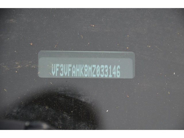 Lichte vrachtwagen peugeot expert, type: v, variant: f, versie: ahk8-b2f01e, chassisnummer: vf3vfahk8mz033146, bouwjaar: 25/03/2021, met kentekenbewijs deel i en ii , gelijkvormigheidsattest, schouwingsbewijs (verlopen) en 1 sleutel - afbeelding 8 van  30