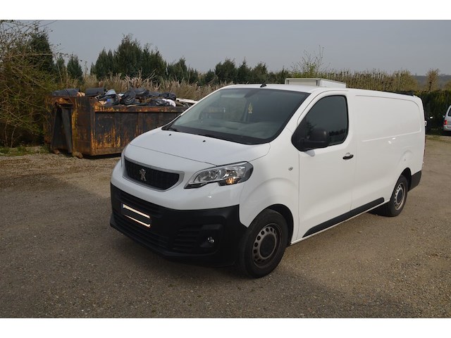 Lichte vrachtwagen peugeot expert, type: v, variant: f, versie: ahk8-b2f01e, chassisnummer: vf3vfahk8mz033146, bouwjaar: 25/03/2021, met kentekenbewijs deel i en ii , gelijkvormigheidsattest, schouwingsbewijs (verlopen) en 1 sleutel - afbeelding 1 van  30