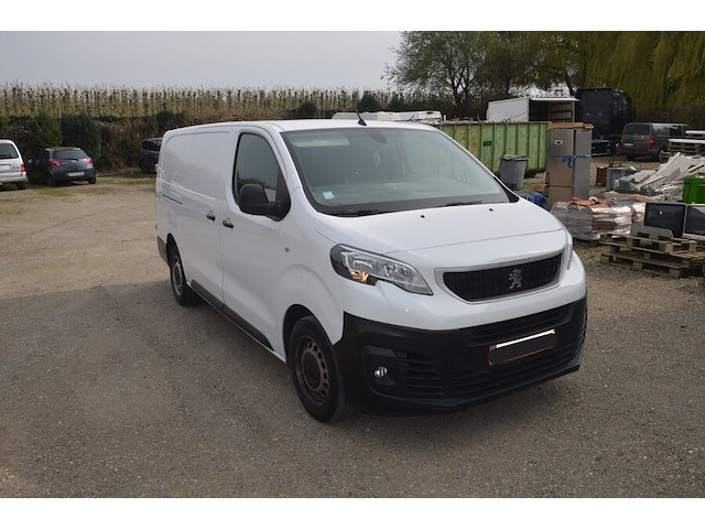 Lichte vrachtwagen peugeot expert, type: v, variant: f, versie: ahk8-b2f01e, chassisnummer: vf3vfahk8mz033146, bouwjaar: 25/03/2021, met kentekenbewijs deel i en ii , gelijkvormigheidsattest, schouwingsbewijs (verlopen) en 1 sleutel - afbeelding 16 van  30
