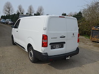 Lichte vrachtwagen peugeot expert, type: v, variant: f, versie: ahk8-b2f01e, chassisnummer: vf3vfahk8mz033146, bouwjaar: 25/03/2021, met kentekenbewijs deel i en ii , gelijkvormigheidsattest, schouwingsbewijs (verlopen) en 1 sleutel - afbeelding 22 van  30