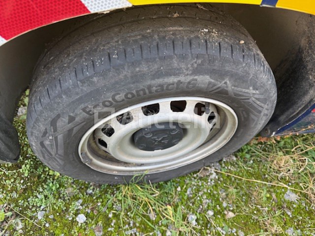 Lichte vrachtwagen peugeot partner 1,5 bleu hdi ( 2022 / vr3 efy ht2 nn 530 710) - afbeelding 20 van  30