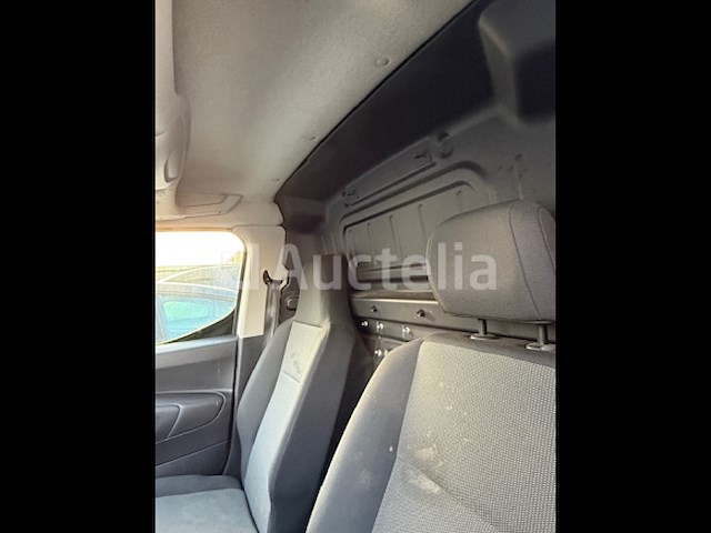 Lichte vrachtwagen peugeot partner 1,5 bleu hdi ( 2022 / vr3 efy ht2 nn 530 710) - afbeelding 27 van  30