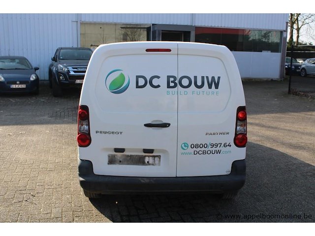 Lichte vrachtwagen peugeot, partner, vf37abhw6hj828322, 1e insch 01/12/2017, 1560cm³, 55kw, diesel, euro 6b, 204424km, kentekenbewijs deel i, keuring geldig tot 08/26, gelijkvormigheidsattest, identificatieverslag - afbeelding 6 van  14
