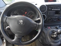 Lichte vrachtwagen, peugeot, partner, vf37bbhw6jn520640, 1e insch 19/06/2018, 1560cm³, 55kw, diesel, euro 6b, 136978km, inschrijvingsbewijs deel i en ii, keuringsbewijs (geldig tot 22/06/2026), gelijkvormigheidsattest, identificatieverslag - afbeelding 2 van  19