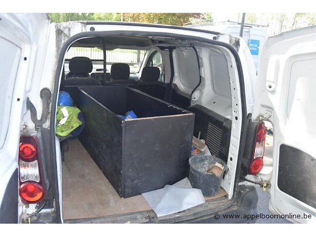 Lichte vrachtwagen, peugeot, partner, vf37bbhw6jn520640, 1e insch 19/06/2018, 1560cm³, 55kw, diesel, euro 6b, 136978km, inschrijvingsbewijs deel i en ii, keuringsbewijs (geldig tot 22/06/2026), gelijkvormigheidsattest, identificatieverslag - afbeelding 5 van  19