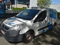 Lichte vrachtwagen, peugeot, partner, vf37bbhw6jn520640, 1e insch 19/06/2018, 1560cm³, 55kw, diesel, euro 6b, 136978km, inschrijvingsbewijs deel i en ii, keuringsbewijs (geldig tot 22/06/2026), gelijkvormigheidsattest, identificatieverslag - afbeelding 16 van  19