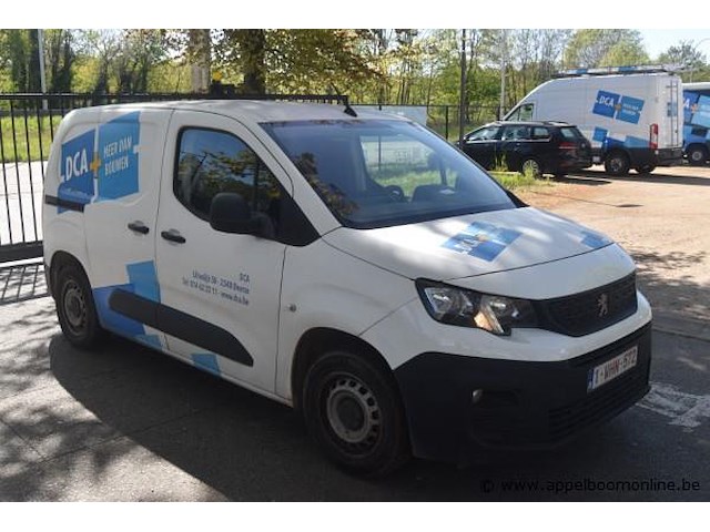 Lichte vrachtwagen peugeot, partner, vr3efbhwbkj679676, 1e insch 01/01/2019, 1560cm³, 55kw, diesel, euro 6b, 122025km, inschrijvingsbewijs deel i en ii, keuringsbewijs (geldig tot 12/06/2026), gelijkvormigheidsattest, identificatieverslag - afbeelding 1 van  19