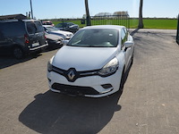 Lichte vrachtwagen renault clio, type: r, variant: 6rdf, versie: 6rdf0a, chassisnummer: vf16rdf0a57102209, bouwjaar: 16/02/2017 met kentekenbewijs deel i en ii, gelijkvormigheidsattest, verlopen schouwingsbewijs en 1 sleutel (3) - afbeelding 4 van  37