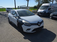 Lichte vrachtwagen renault clio, type: r, variant: 6rdf, versie: 6rdf0a, chassisnummer: vf16rdf0a57102209, bouwjaar: 16/02/2017 met kentekenbewijs deel i en ii, gelijkvormigheidsattest, verlopen schouwingsbewijs en 1 sleutel (3) - afbeelding 26 van  37
