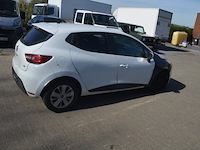 Lichte vrachtwagen renault clio, type: r, variant: 6rdf, versie: 6rdf0a, chassisnummer: vf16rdf0a57102209, bouwjaar: 16/02/2017 met kentekenbewijs deel i en ii, gelijkvormigheidsattest, verlopen schouwingsbewijs en 1 sleutel (3) - afbeelding 28 van  37