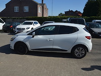 Lichte vrachtwagen renault clio, type: r, variant: 6rdf, versie: 6rdf0a, chassisnummer: vf16rdf0a57102209, bouwjaar: 16/02/2017 met kentekenbewijs deel i en ii, gelijkvormigheidsattest, verlopen schouwingsbewijs en 1 sleutel (3) - afbeelding 23 van  37