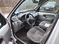 Lichte vrachtwagen renault kangoo (2006 / vf1 fc0 j4f 35 763 895) - afbeelding 17 van  21