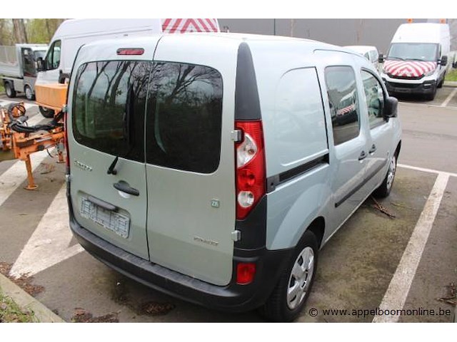 Lichte vrachtwagen renault kangoo, electrisch, datum 1ste inschrijving 12/9/2013 12vf1fw0zbc46608787, km-stand laatste keuring 58.445 - afbeelding 6 van  11