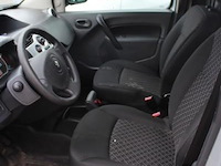 Lichte vrachtwagen renault kangoo, electrisch, datum 1ste inschrijving 12/9/2013 12vf1fw0zbc46608787, km-stand laatste keuring 58.445 - afbeelding 10 van  11