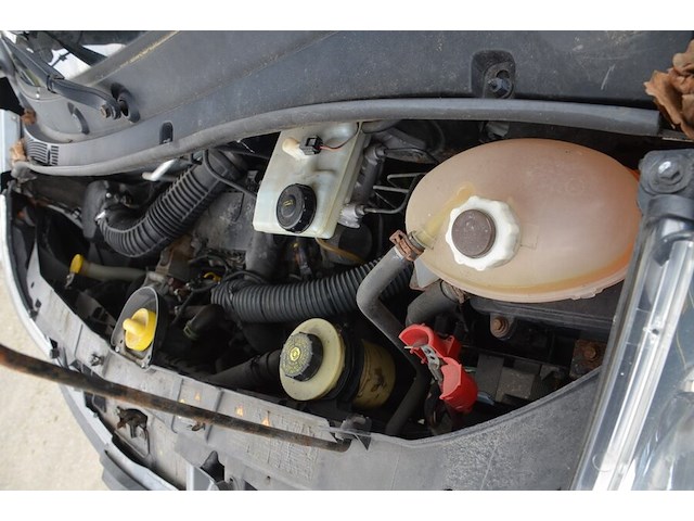 Lichte vrachtwagen renault master, type: ma, chassisnummer: vf1mafedc48062258, bouwjaar: 15/11/2012 met inschrijvingsbewijs deel i, gelijkvormigheidsattest en verlopen schouwingsbewijs. (b1) - afbeelding 15 van  42