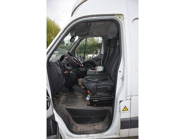 Lichte vrachtwagen renault master, type: ma, chassisnummer: vf1mafedc48062258, bouwjaar: 15/11/2012 met koeling, inschrijvingsbewijs deel i, gelijkvormigheidsattest en verlopen schouwingsbewijs. (b1) - afbeelding 5 van  42