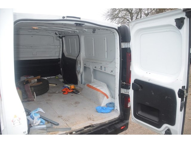 Lichte vrachtwagen renault trafic, type l, variant fam9r, versie my6uc4c82a02, ch.nr. vf1fl000271320943, bouwjaar 23-06-2023 (sleutel, boorddocumenten: inschrijvingsbewijs deel i + deel ii, gelijkvormigheidsattest) - afbeelding 3 van  41