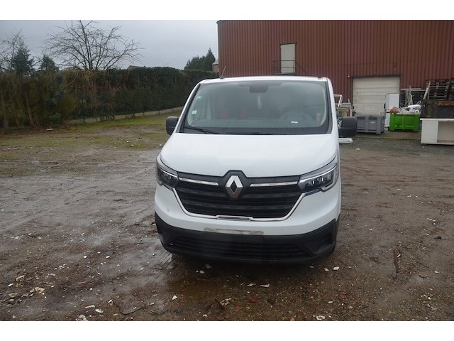 Lichte vrachtwagen renault trafic, type l, variant fam9r, versie my6uc4c82a02, ch.nr. vf1fl000271320943, bouwjaar 23-06-2023 (sleutel, boorddocumenten: inschrijvingsbewijs deel i + deel ii, gelijkvormigheidsattest) - afbeelding 4 van  41