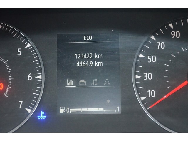 Lichte vrachtwagen renault trafic, type l, variant fam9r, versie my6uc4c82a02, ch.nr. vf1fl000271320943, bouwjaar 23-06-2023 (sleutel, boorddocumenten: inschrijvingsbewijs deel i + deel ii, gelijkvormigheidsattest) - afbeelding 14 van  41