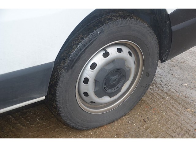 Lichte vrachtwagen renault trafic, type l, variant fam9r, versie my6uc4c82a02, ch.nr. vf1fl000271320943, bouwjaar 23-06-2023 (sleutel, boorddocumenten: inschrijvingsbewijs deel i + deel ii, gelijkvormigheidsattest) - afbeelding 37 van  41