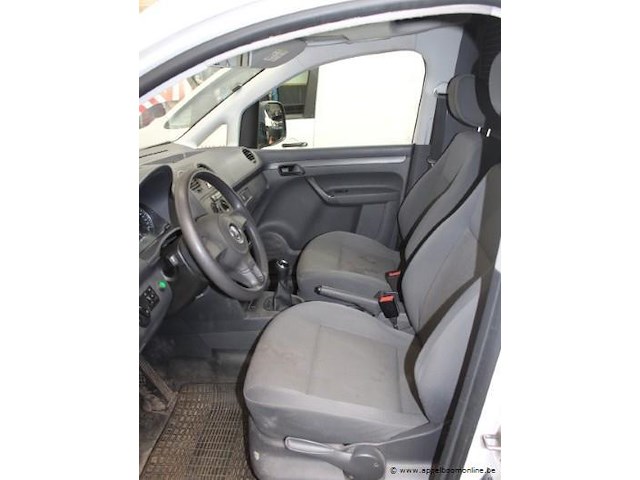 Lichte vrachtwagen volkswagen caddy, cng, datum 1ste inschrijving 4/11/2014 chassisnummer wv1zzz2kzfx048924, km-stand laatste keuring 43.927; euro 5b - afbeelding 6 van  9