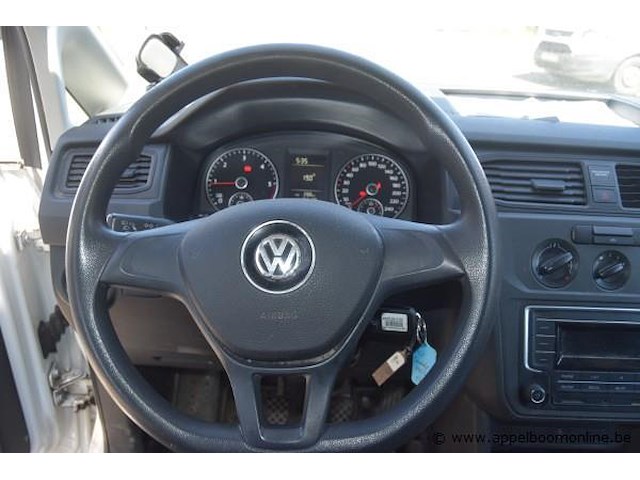 Lichte vrachtwagen volkswagen, caddy, wv1zzz2kzhx163531, 1e insch 28/06/2017, 1968cm³, 55kw, diesel, euro 6b, 157179km, inschrijvingsbewijs deel i en ii, keuringsbewijs (geldig tot 30/06/2026), gelijkvormigheidsattest, identificatieverslag - afbeelding 3 van  20