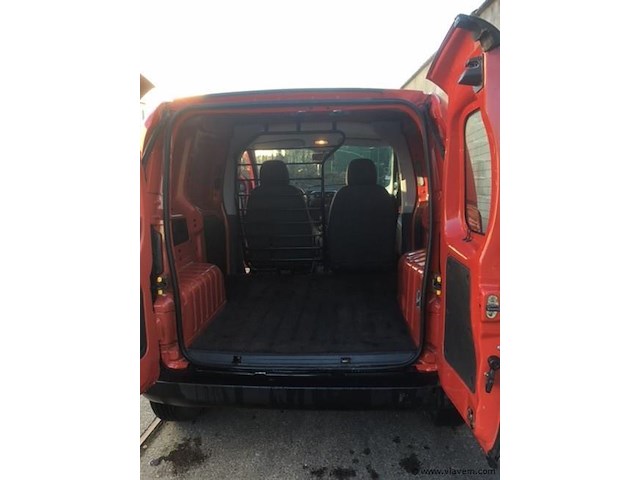 Lichte vrachtwagen - afbeelding 5 van  17