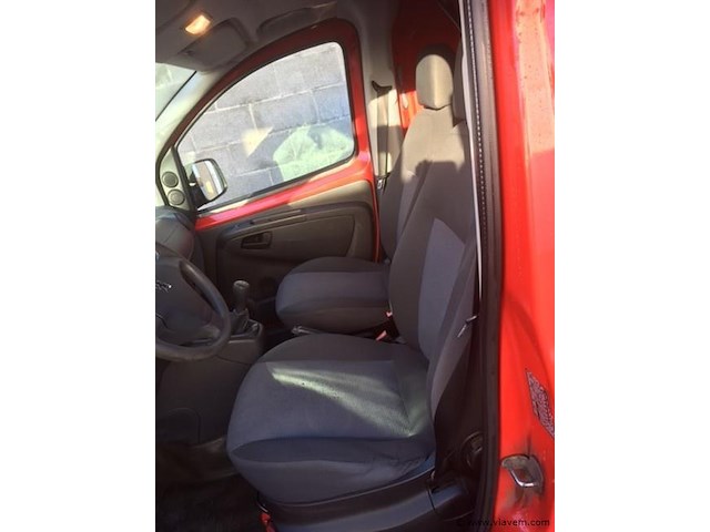 Lichte vrachtwagen - afbeelding 14 van  17