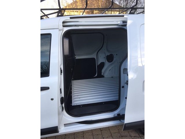 Lichte vrachtwagen - afbeelding 5 van  19