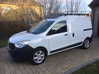 Lichte vracht dacia dokker 2021 en afkomstig uit faling: lichte vracht renault kangoo express 2023