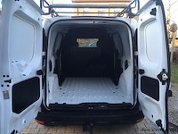 Lichte vrachtwagen - afbeelding 14 van  19