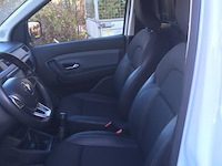 Lichte vrachtwagen - afbeelding 2 van  21