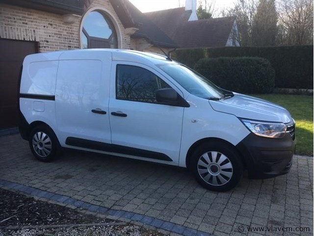 Lichte vrachtwagen - afbeelding 15 van  21