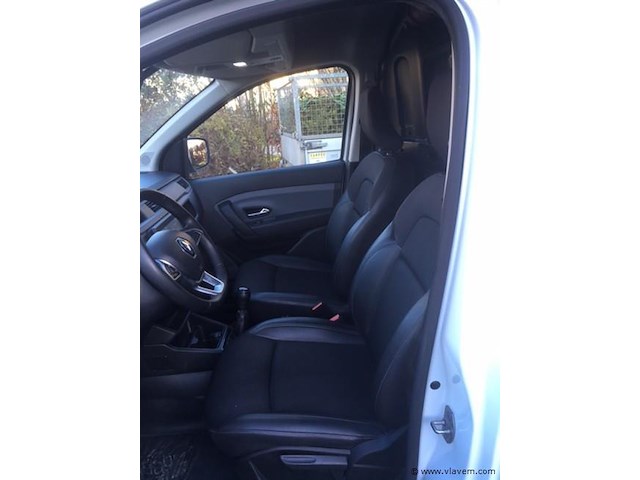 Lichte vrachtwagen - afbeelding 21 van  21