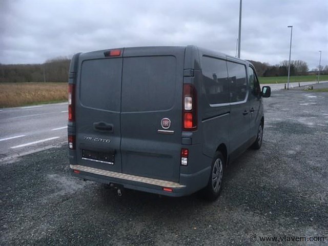 Lichte vrachtwagen - afbeelding 13 van  18