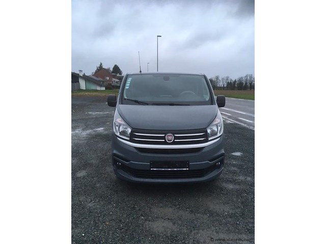 Lichte vrachtwagen - afbeelding 16 van  18