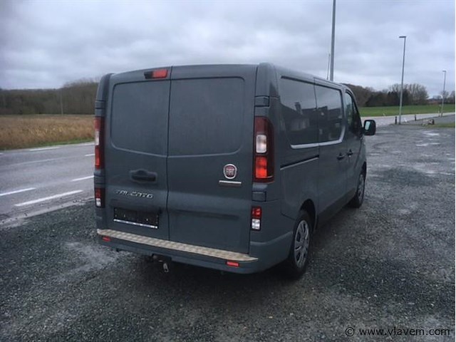 Lichte vrachtwagen - afbeelding 13 van  18