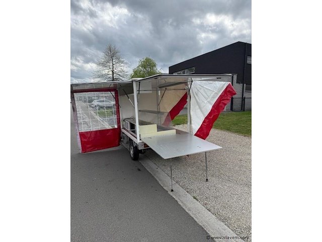 Lichte vrachtwagen - afbeelding 16 van  17