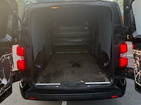 Lichte vrachtwagen - afbeelding 12 van  14
