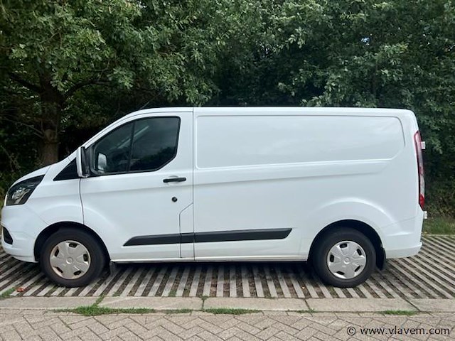 Lichte vrachtwagen - afbeelding 12 van  26