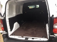Lichte vrachtwagen - afbeelding 19 van  22