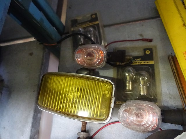 Lichten voor auto's - afbeelding 2 van  3