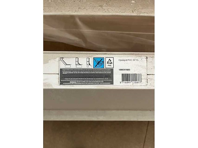 Lichtkoepels – opstand pvc - afbeelding 2 van  3