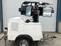 Lichtmast smc diesel 2010 - afbeelding 1 van  1