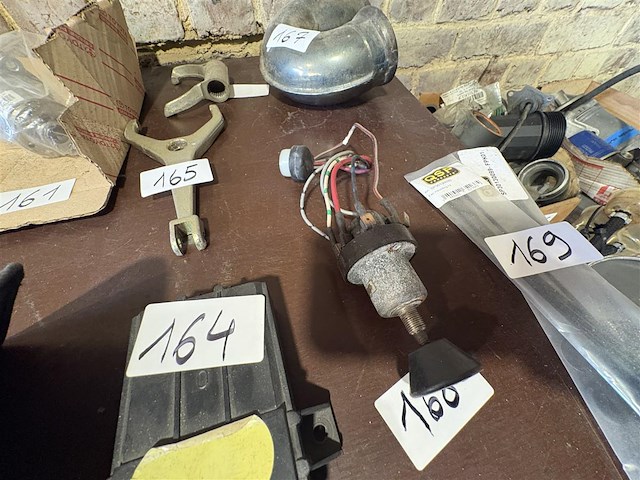 Lichtschakelaar 911 - afbeelding 1 van  2